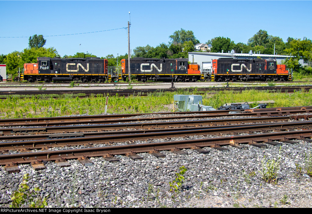 CN 7025